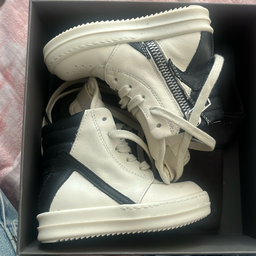 Baby Geo Rick Owens 5c